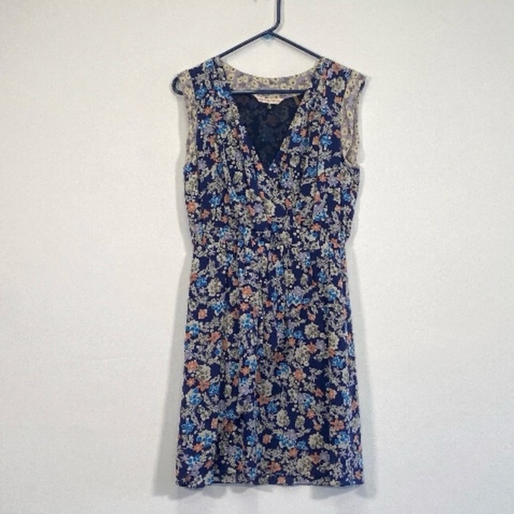 Rebecca Taylor Dresses & Skirts - Rebecca Taylor Silk Floral Mini Dress